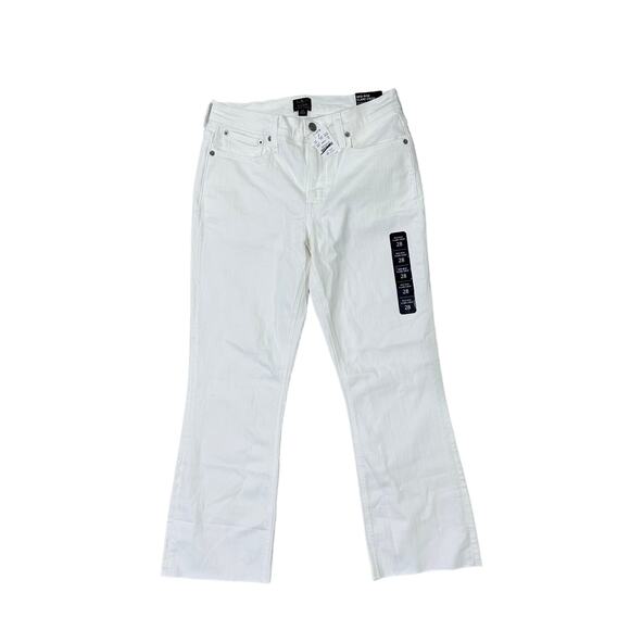 NWT J. Crew Mid-Rise Flare Crop White Jean in Signature Stretch Size 28 - Picture 4 of 7
